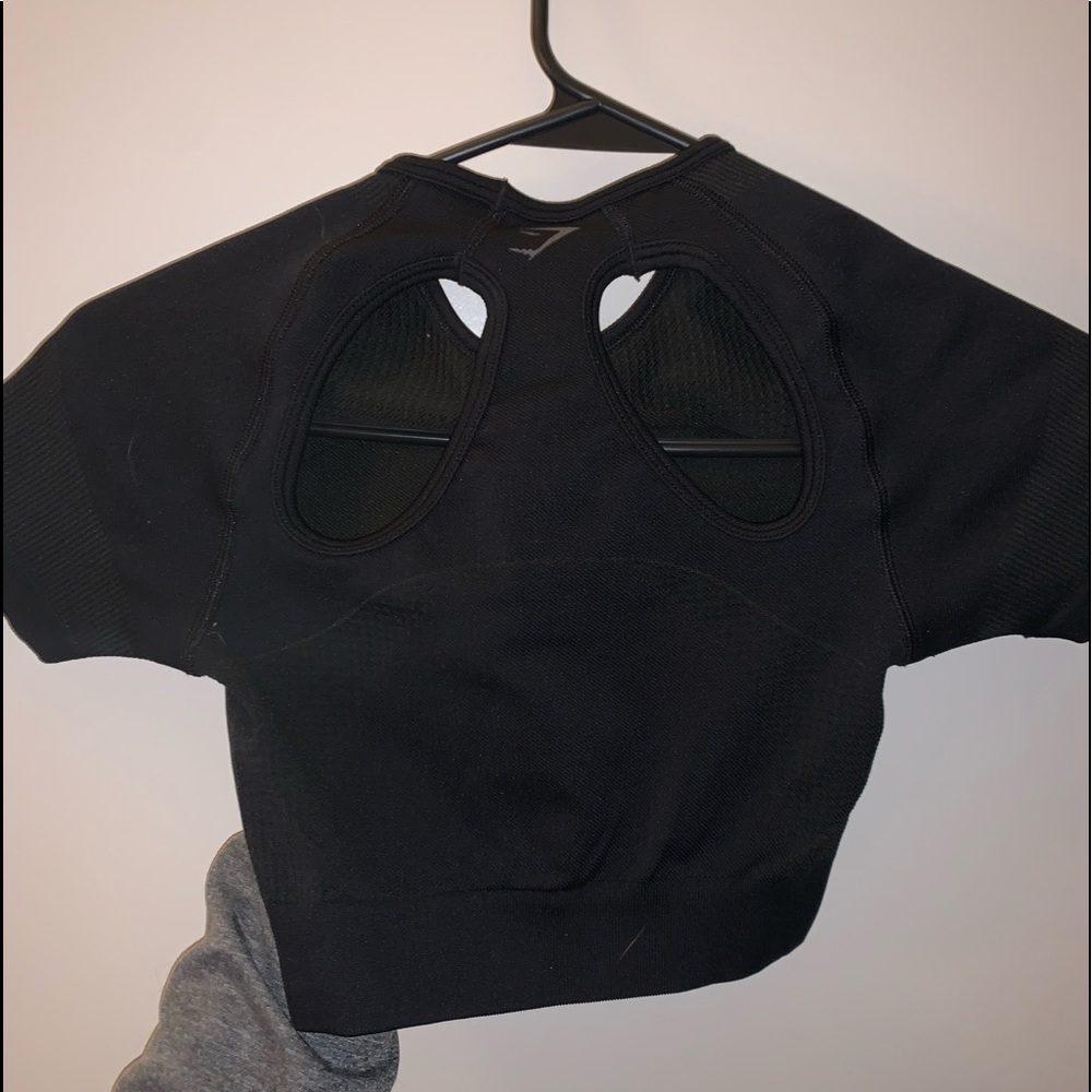 gymshark crop top med